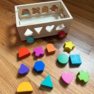 Montessori Wooden Baby/Toddler Car Shape Sorter Toy